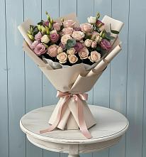 Букет цветов из:  Розы и Лизиантусы #REPLACE_PRED# Шкотово