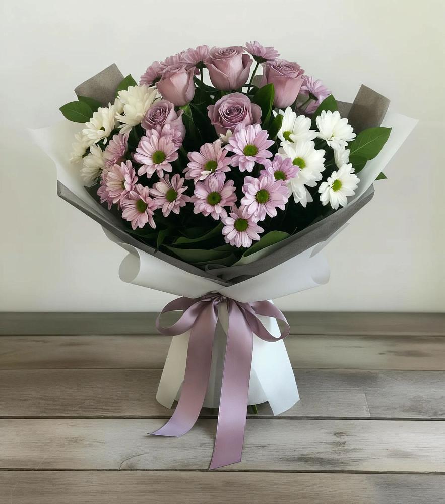Букет цветов из: Хризантемы и Розы в Шкотово