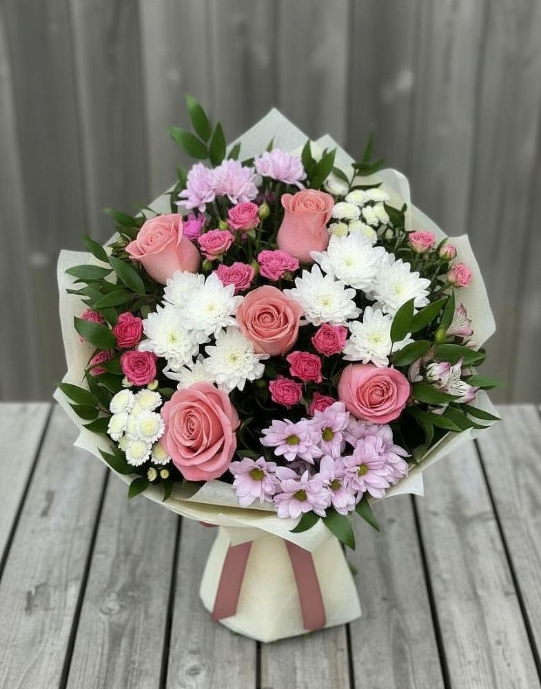Букет цветов из: Альстромерии, Гвоздики, Розы и Хризантемы в Шкотово