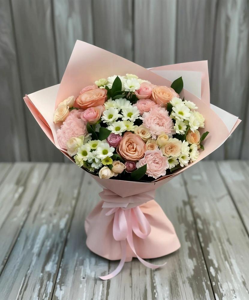 Букет цветов из: Гвоздики, Розы и Хризантемы в Шкотово