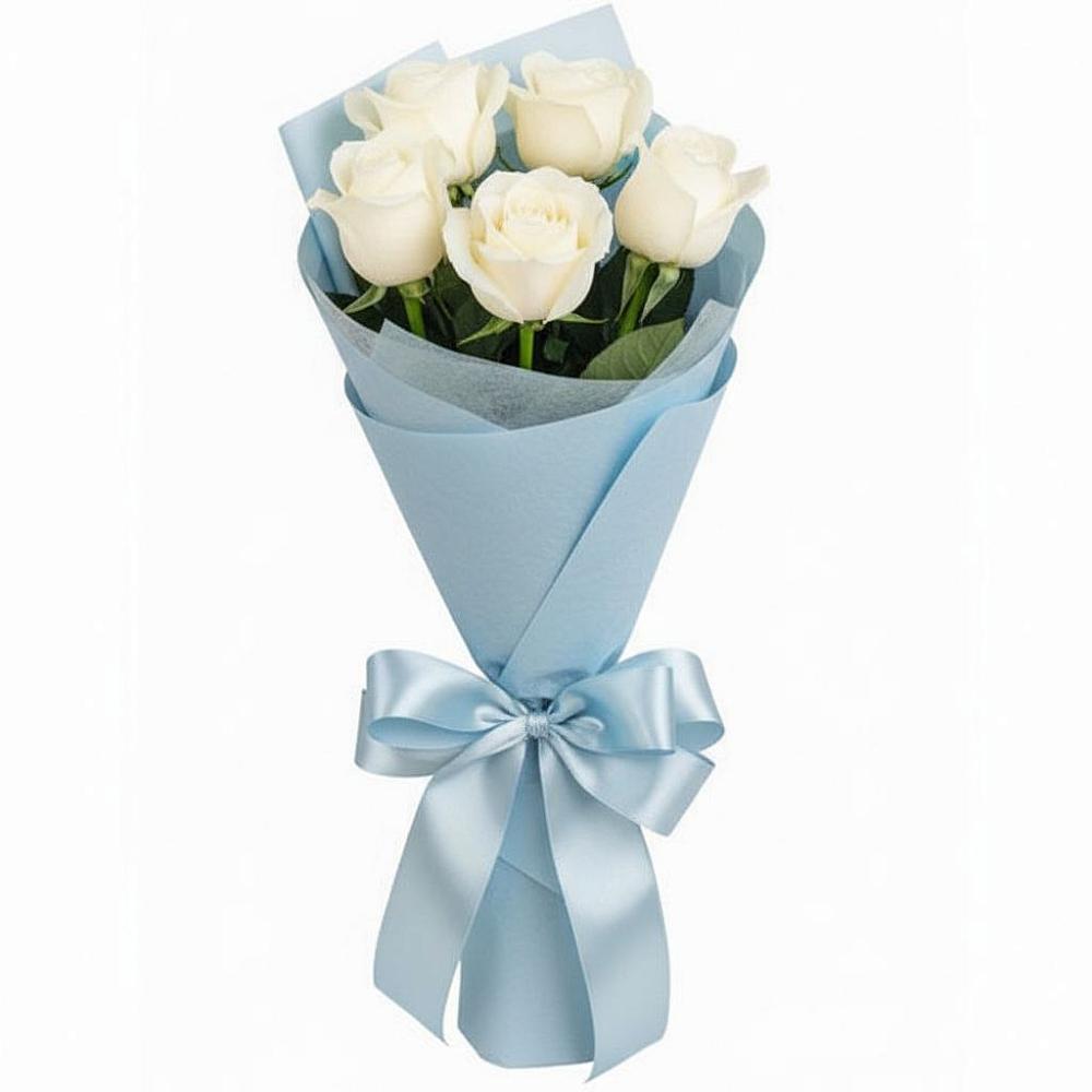 Букет 5 Белых роз Проуд в Шкотово