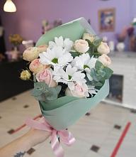 Букет цветов из:  Хризантемы и Розы в Шкотово