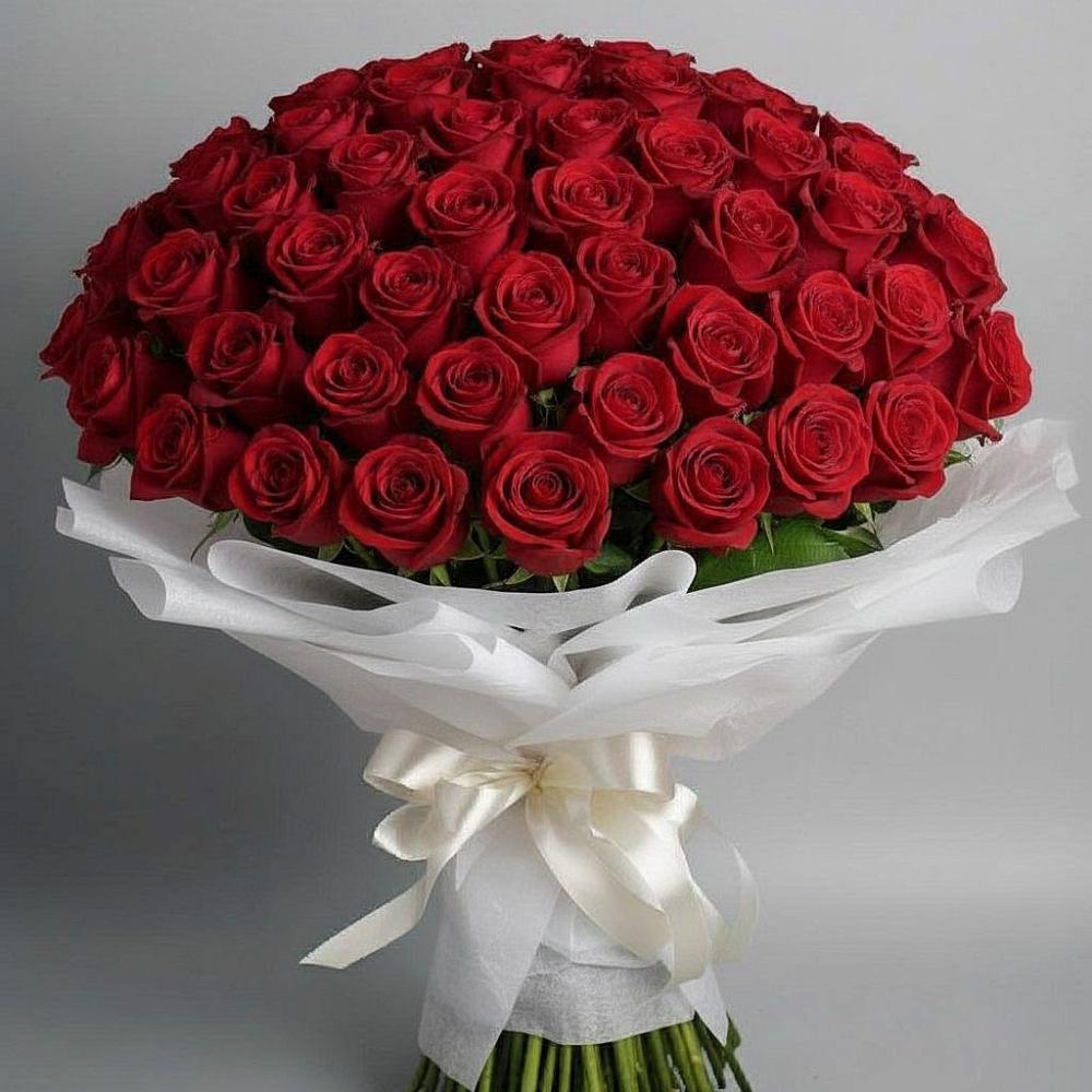 Букет 101 Красная роза Блэк Мэджик в Шкотово