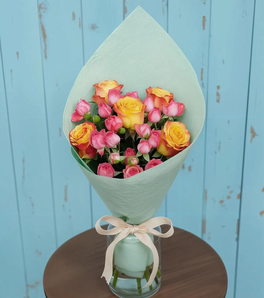 Букет цветов из: Розы в Шкотово