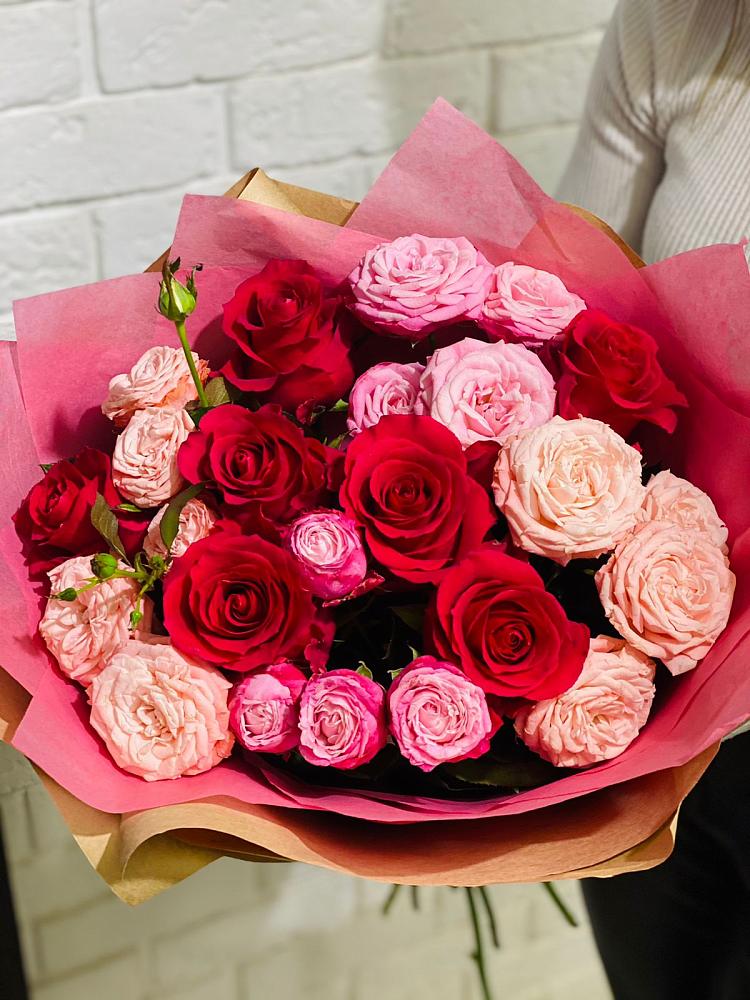 Букет цветов из: Розы в Шкотово