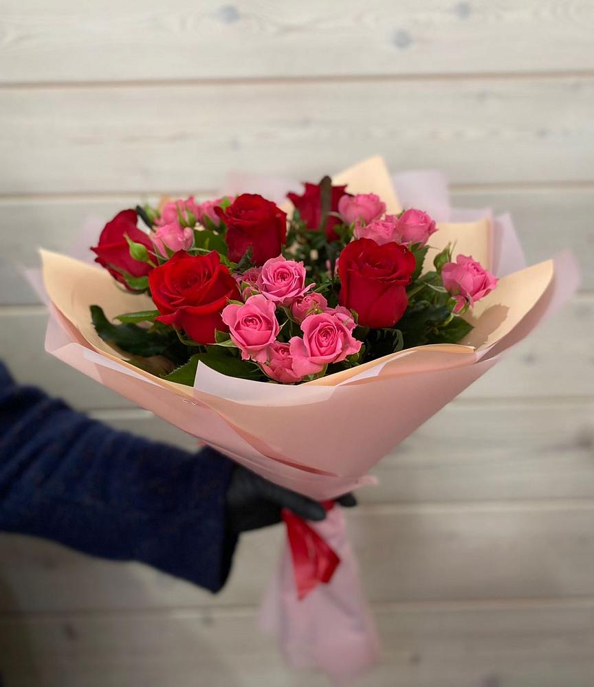 Букет цветов из: Розы в Шкотово