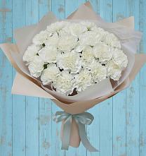 Букет цветов из:  Гвоздики в Шкотово