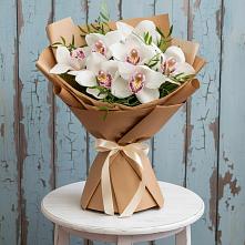 Букет цветов из:  Орхидеи и Розы #REPLACE_PRED# Шкотово